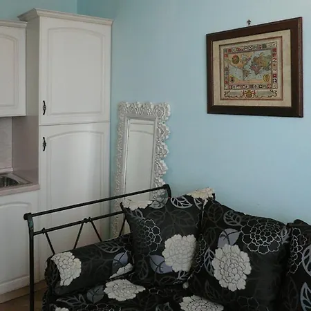 Вилла Renoir
